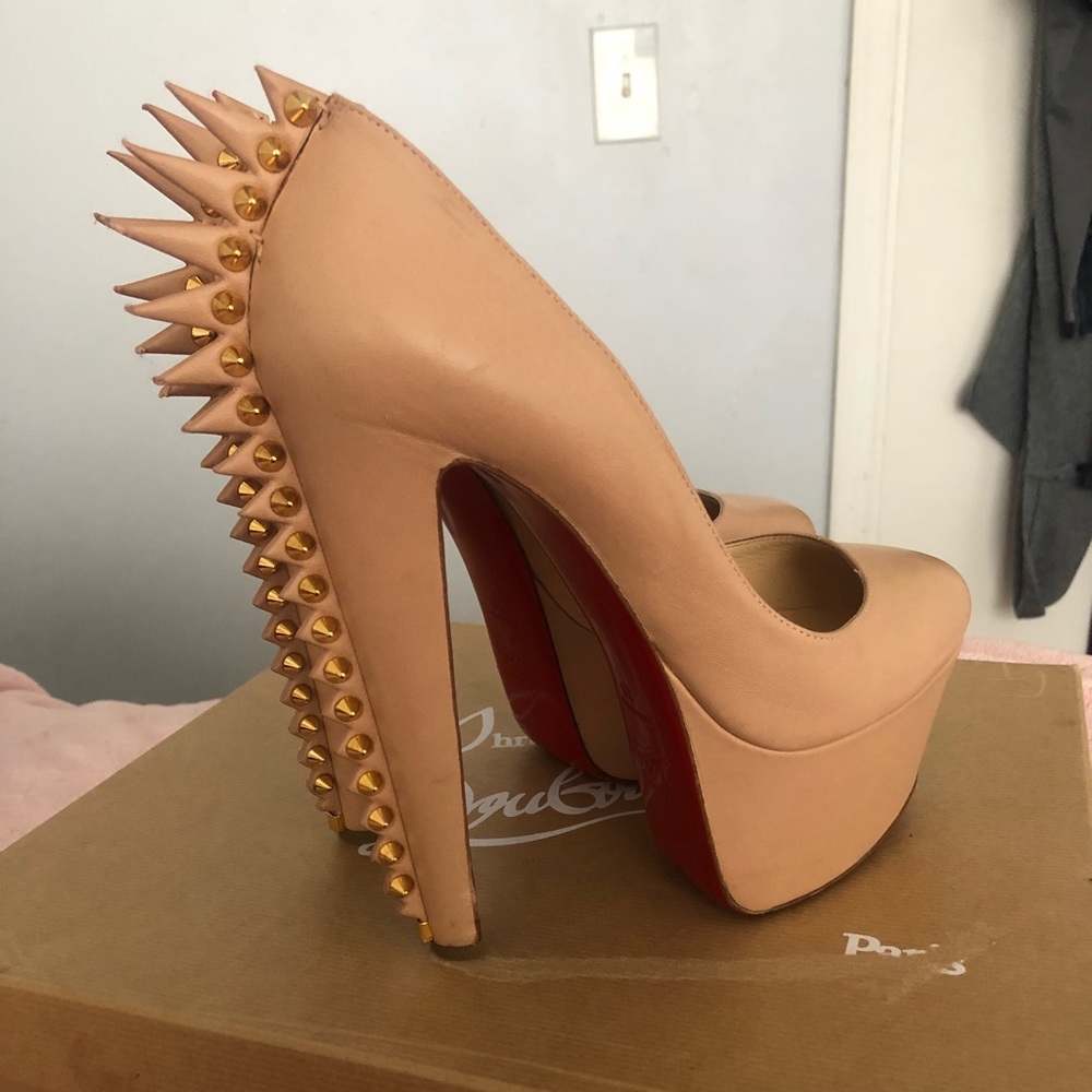 Christian Louboutin Electropump 160 mm 38